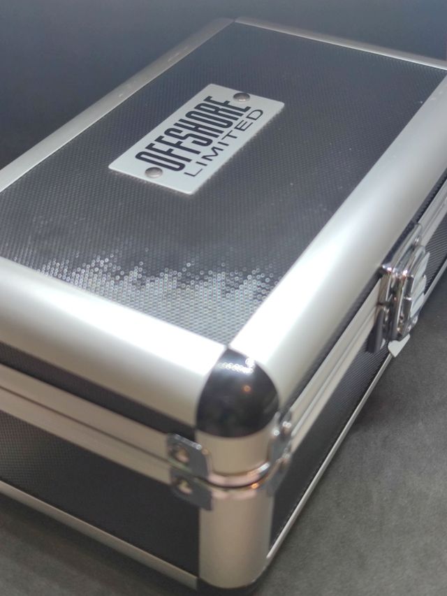 Reloj Offshore Limited Octopussy