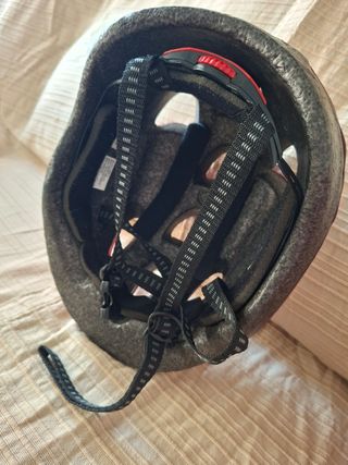 Casco bici niño Cars. Regalo guantes de bici