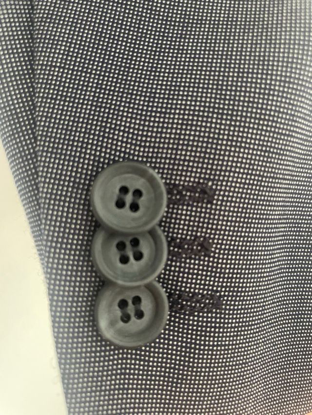 Traje adolfo dominguez