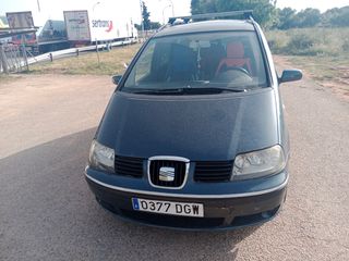 SEAT Alhambra 2025
