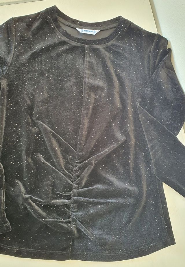Camiseta terciopelo,niña,talla 10, negra