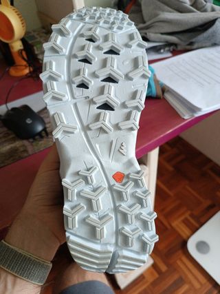 Zapatillas senderismo Quechua nuevas