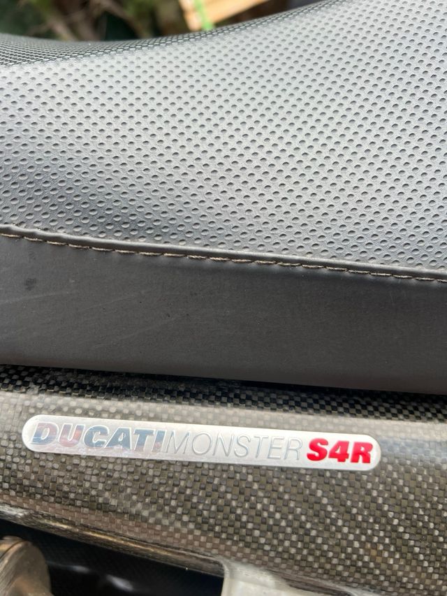 DUCATI MONSTER S4R 22.000 km