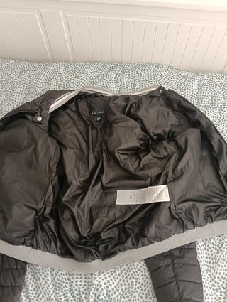 Chaqueta bomber acolchada negra