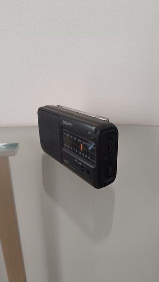 Radio portátil Sony ICF-390
