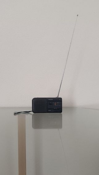 Radio portátil Sony ICF-390