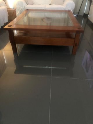 Mesa comedor + 6 sillas ratán.Extensible 2m