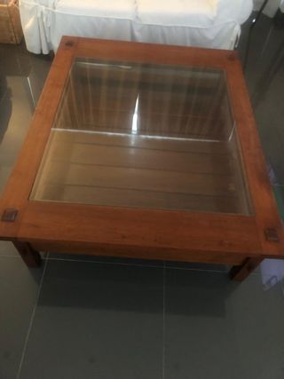 Mesa comedor + 6 sillas ratán.Extensible 2m