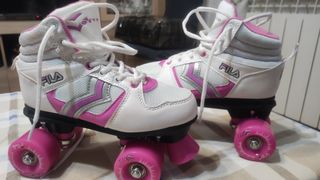 Patines 4 ruedas 2 ejes marca fila