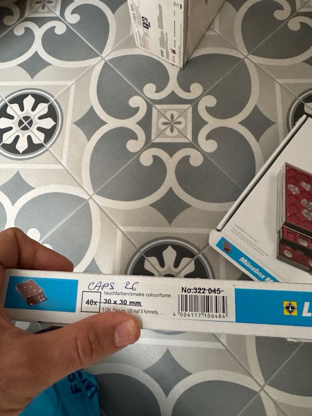 Leuchtturm Coin Box MB + Caps 26 2xUD