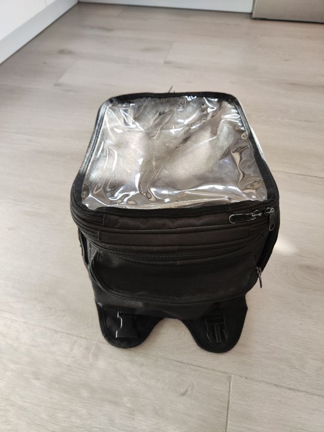 Bolsa sobre depósito moto