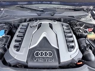 Audi Q7 6.0 V12 TDI