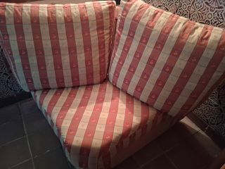 Sillón esquineras rojo beige