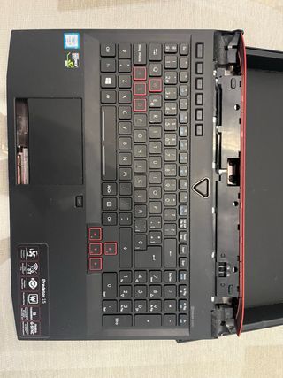 Acer Predator 15 – i7 / 32GB RAM / Gráfica 4GB / 