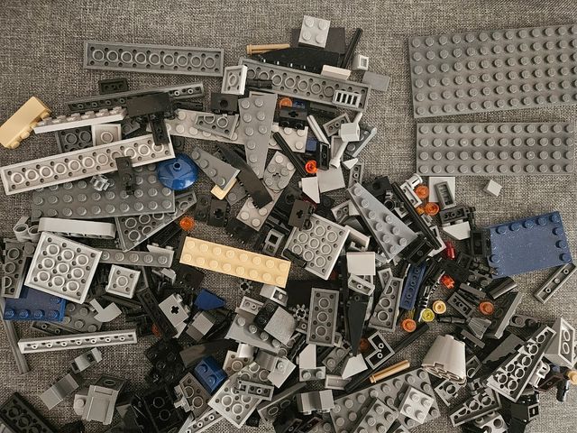 Piezas set 9515 Lego Star Wars Malevolence.