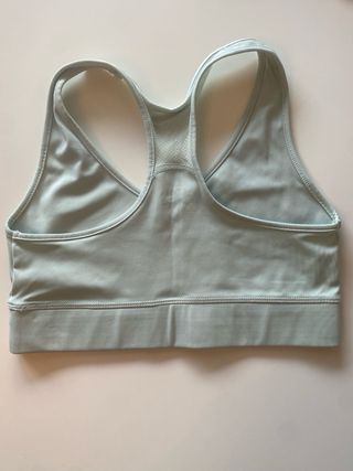 Lote 3 tops deportivos talla M