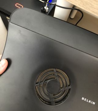 Belkin F5L001-BLK Soporte Portátil con Ventilador