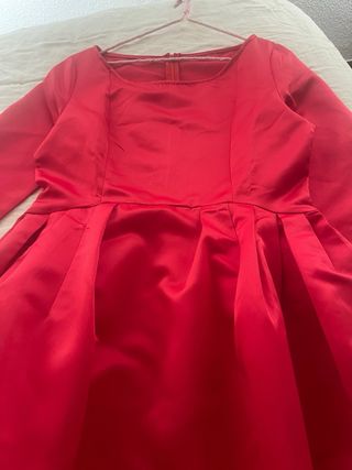 VESTIDO DE INVITADA
precio negociable