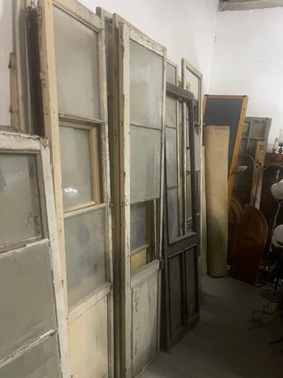 Liquidación de Puertas antiguas.