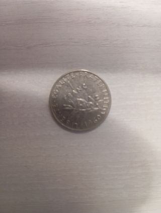 Moneda antigua francesa de un franco