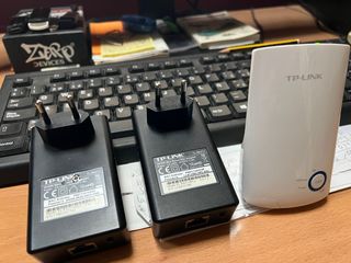 Kit de internet para casa, 2 PLC y 1 repetidor.