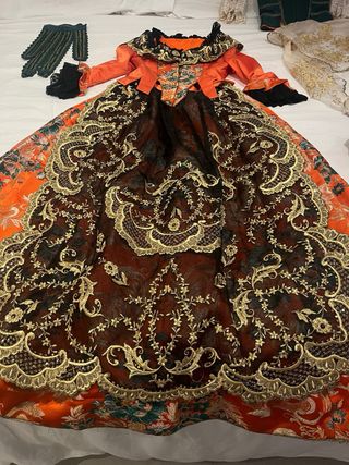 Traje Fallera: Verde & Naranja