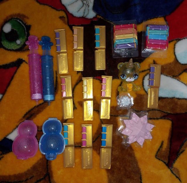 Accesorios muñecas Rainbow high