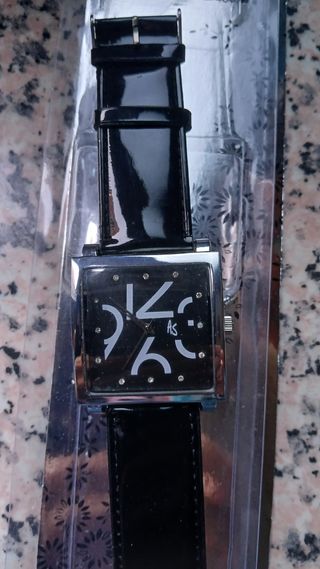 Reloj de pulsera. Nuevo