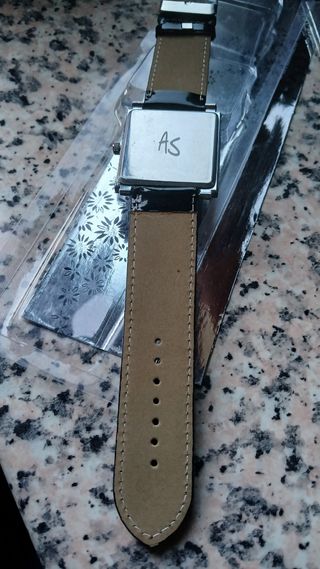 Reloj de pulsera. Nuevo