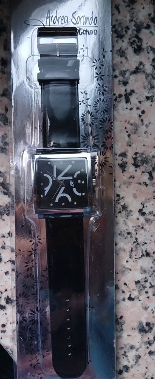 Reloj de pulsera. Nuevo