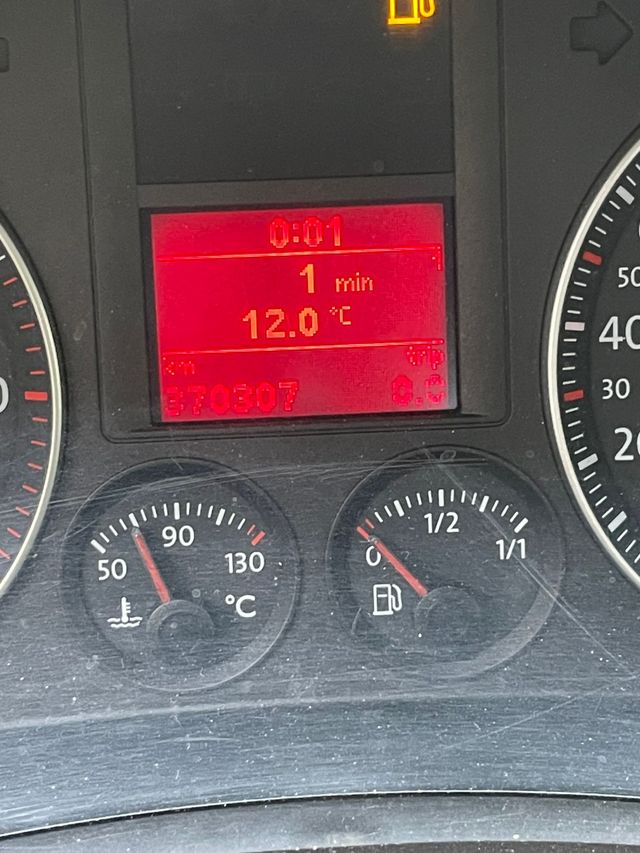 Volkswagen Golf 5.  2.0 TDI.  140cv