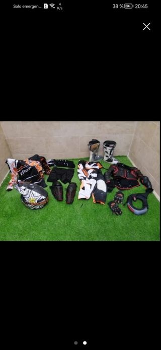 Casco Airoh + equipación full CAMBIOS