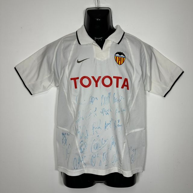Camiseta Nike Valencia firmada 2002 2003 vintage