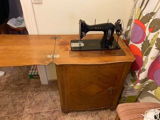 Maquina de coser (Sigma)