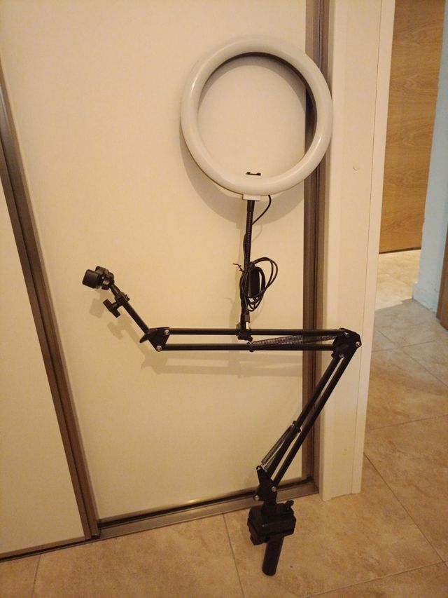 Trípode selfie con luz