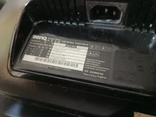 Monitor Benq 19" - Buen estado