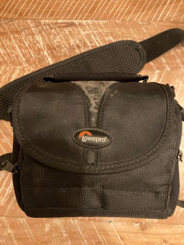 Funda camara Lowepro