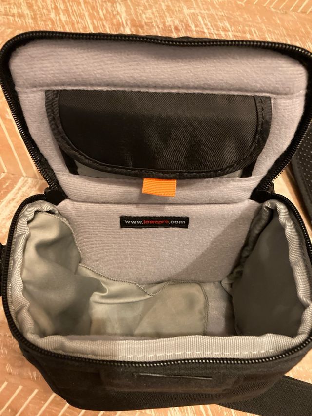 Funda camara Lowepro