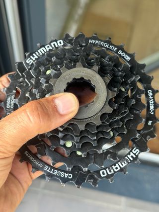 Cassette Shimano CS-HG200-7 12-32T 7v