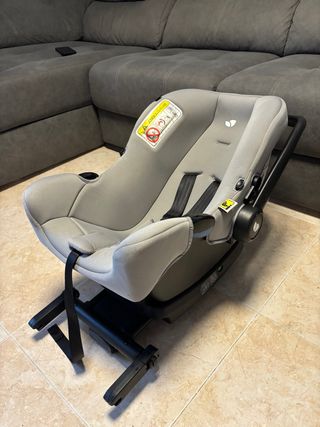 Sillita de bebé para coche
