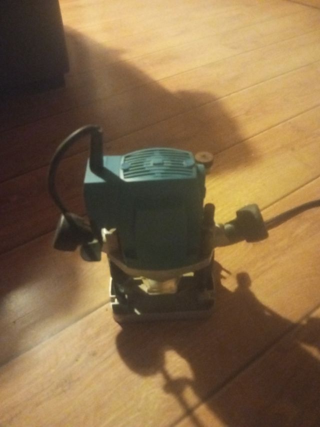 Fresadora Virutex Tupi