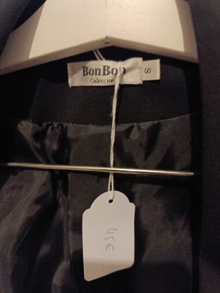 Chaqueta negra BonBon c/brillantes