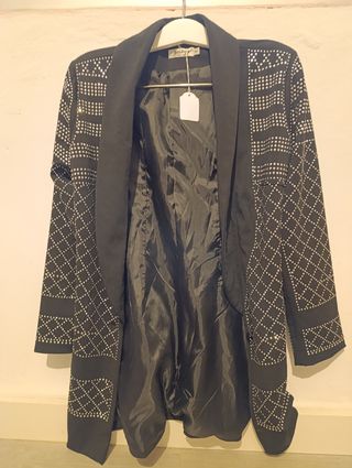 Chaqueta negra BonBon c/brillantes