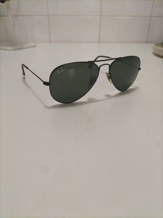 Ray-Ban Aviator: Gafas sol clásicas