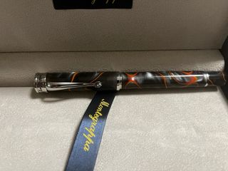 Bolígrafo estilográfica Montegrappa nueva