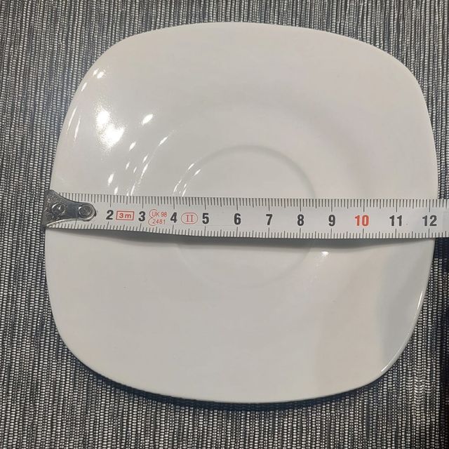 Juego 12 tazas y platos porcelana blanca