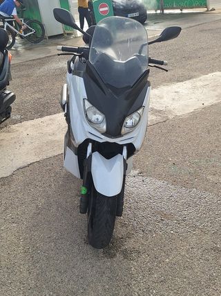 Yamaha X-max 125cc 2011