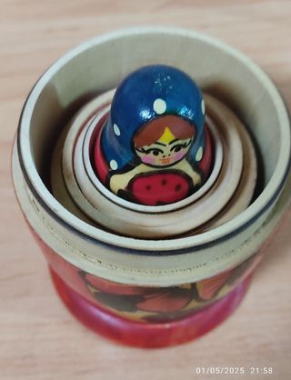 Vecchie matrioske russe