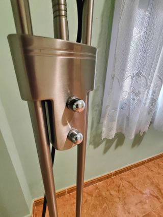 Lampara pie acero - 2 luces