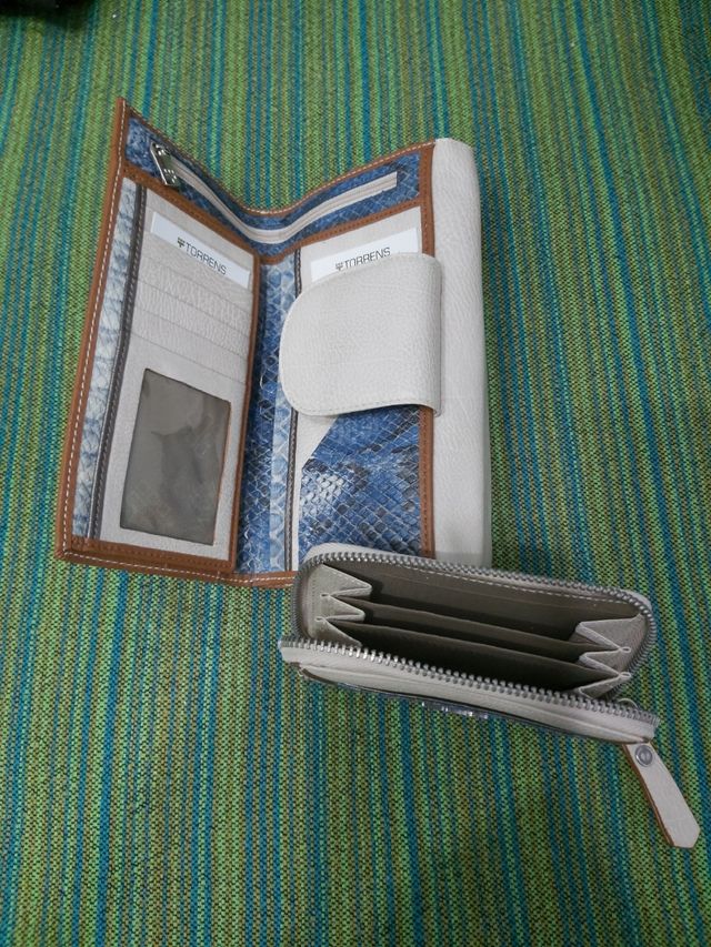 JUEGO DE CARTERA Y MONEDERO